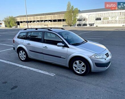 Серый Рено Меган, объемом двигателя 1.9 л и пробегом 295 тыс. км за 2500 $, фото 1 на Automoto.ua