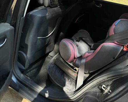 Рено Меган 2005 в Запорожье на Automoto.ua Серый Рено Меган, объемом двигателя 1.6 л и пробегом 263 тыс. км за 5500 $, фото 25 на Automoto.ua