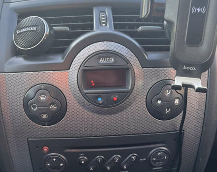 Серый Рено Меган, объемом двигателя 1.9 л и пробегом 237 тыс. км за 2600 $, фото 17 на Automoto.ua