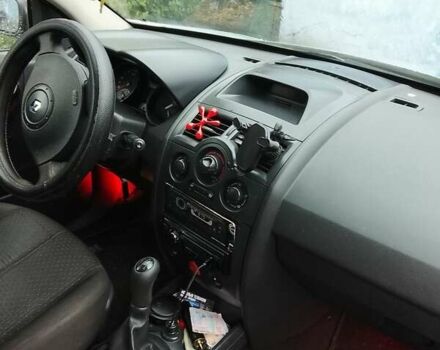 Серый Рено Меган, объемом двигателя 1.39 л и пробегом 203 тыс. км за 3700 $, фото 3 на Automoto.ua