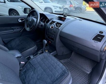 Серый Рено Меган, объемом двигателя 1.6 л и пробегом 317 тыс. км за 4700 $, фото 22 на Automoto.ua