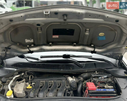 Серый Рено Меган, объемом двигателя 1.6 л и пробегом 215 тыс. км за 4900 $, фото 19 на Automoto.ua