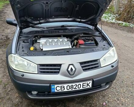 Серый Рено Меган, объемом двигателя 1.6 л и пробегом 280 тыс. км за 5300 $, фото 1 на Automoto.ua