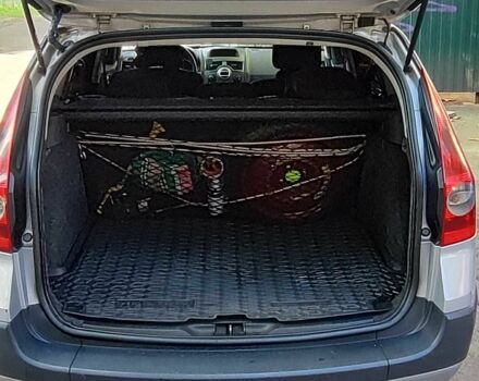 Серый Рено Меган, объемом двигателя 1.6 л и пробегом 334 тыс. км за 4000 $, фото 9 на Automoto.ua