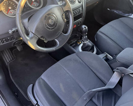 Серый Рено Меган, объемом двигателя 1.9 л и пробегом 237 тыс. км за 2600 $, фото 8 на Automoto.ua