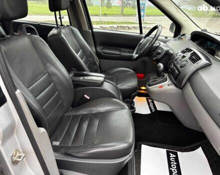 Сірий Рено Меган, об'ємом двигуна 2 л та пробігом 250 тис. км за 4600 $, фото 16 на Automoto.ua