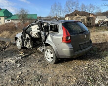 Серый Рено Меган, объемом двигателя 1.5 л и пробегом 220 тыс. км за 1350 $, фото 6 на Automoto.ua