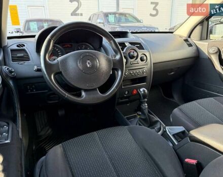 Серый Рено Меган, объемом двигателя 1.9 л и пробегом 330 тыс. км за 4999 $, фото 11 на Automoto.ua