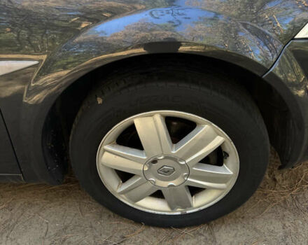 Рено Меган 2005 в Запорожье на Automoto.ua Серый Рено Меган, объемом двигателя 1.6 л и пробегом 263 тыс. км за 5500 $, фото 29 на Automoto.ua