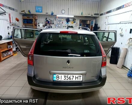 Серый Рено Меган, объемом двигателя 1.6 л и пробегом 220 тыс. км за 5100 $, фото 6 на Automoto.ua
