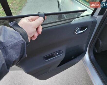 Серый Рено Меган, объемом двигателя 1.6 л и пробегом 182 тыс. км за 5700 $, фото 67 на Automoto.ua