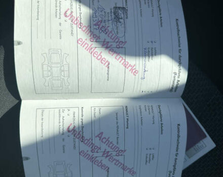 Рено Меган 2006 у Нежине на Automoto.ua Сірий Рено Меган, об'ємом двигуна 1.6 л та пробігом 243 тис. км за 5900 $, фото 37 на Automoto.ua