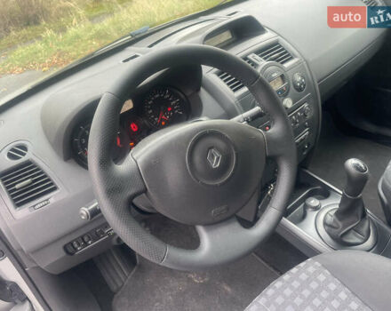 Рено Меган 2006 в Ковель на Automoto.ua Серый Рено Меган, объемом двигателя 1.6 л и пробегом 287 тыс. км за 4650 $, фото 18 на Automoto.ua