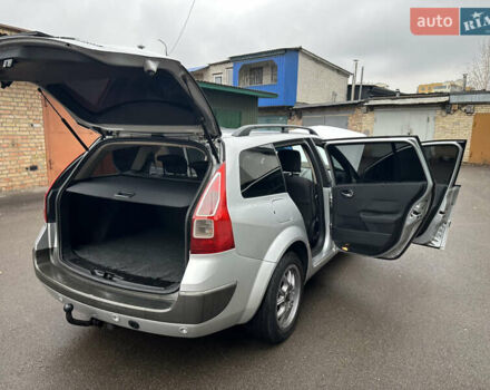 Сірий Рено Меган, об'ємом двигуна 1.6 л та пробігом 285 тис. км за 4850 $, фото 18 на Automoto.ua