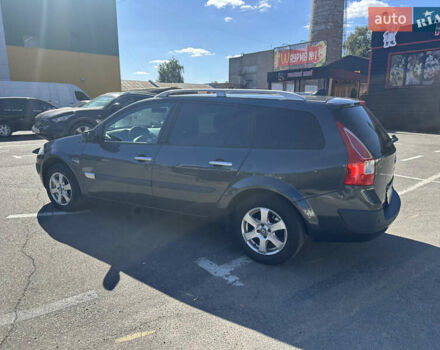 Рено Меган 2006 у Нежине на Automoto.ua Сірий Рено Меган, об'ємом двигуна 1.6 л та пробігом 243 тис. км за 5900 $, фото 6 на Automoto.ua