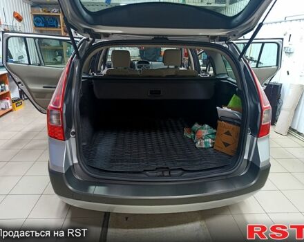 Серый Рено Меган, объемом двигателя 1.6 л и пробегом 220 тыс. км за 5100 $, фото 7 на Automoto.ua