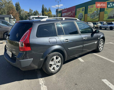 Рено Меган 2006 у Нежине на Automoto.ua Сірий Рено Меган, об'ємом двигуна 1.6 л та пробігом 243 тис. км за 5900 $, фото 14 на Automoto.ua