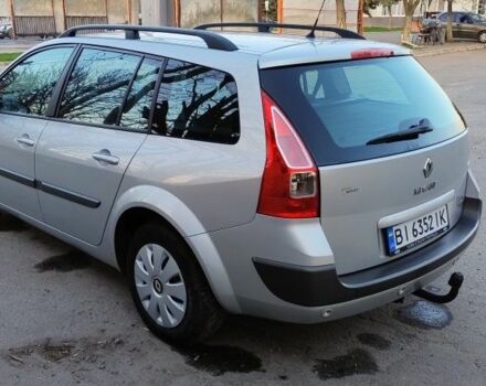 Серый Рено Меган, объемом двигателя 1.6 л и пробегом 200 тыс. км за 5555 $, фото 2 на Automoto.ua