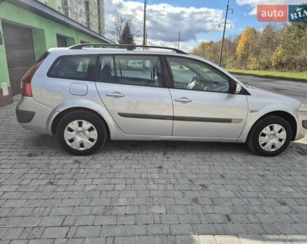 Серый Рено Меган, объемом двигателя 1.6 л и пробегом 230 тыс. км за 5500 $, фото 3 на Automoto.ua