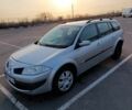 Сірий Рено Меган, об'ємом двигуна 2 л та пробігом 233 тис. км за 4100 $, фото 1 на Automoto.ua