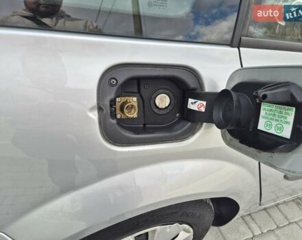 Серый Рено Меган, объемом двигателя 1.6 л и пробегом 230 тыс. км за 5500 $, фото 17 на Automoto.ua