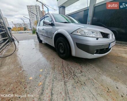 Серый Рено Меган, объемом двигателя 1.6 л и пробегом 316 тыс. км за 4600 $, фото 5 на Automoto.ua