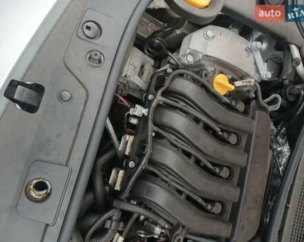 Сірий Рено Меган, об'ємом двигуна 1.6 л та пробігом 186 тис. км за 6000 $, фото 11 на Automoto.ua