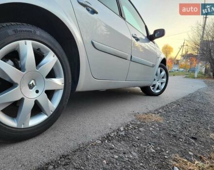 Серый Рено Меган, объемом двигателя 1.6 л и пробегом 182 тыс. км за 5700 $, фото 41 на Automoto.ua