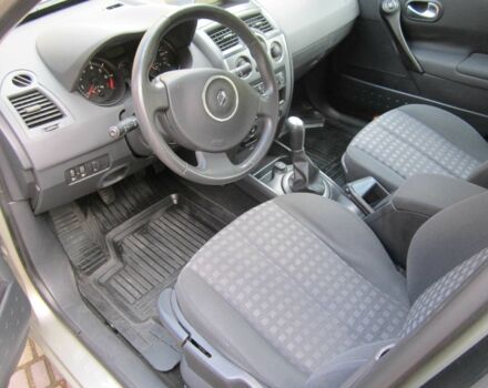 Серый Рено Меган, объемом двигателя 1.6 л и пробегом 193 тыс. км за 4761 $, фото 6 на Automoto.ua