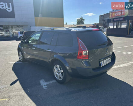 Рено Меган 2006 у Нежине на Automoto.ua Сірий Рено Меган, об'ємом двигуна 1.6 л та пробігом 243 тис. км за 5900 $, фото 8 на Automoto.ua