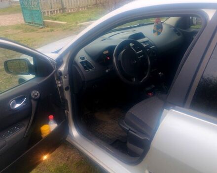 Сірий Рено Меган, об'ємом двигуна 1.6 л та пробігом 199 тис. км за 4900 $, фото 8 на Automoto.ua