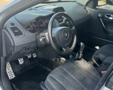 Сірий Рено Меган, об'ємом двигуна 1.6 л та пробігом 296 тис. км за 4500 $, фото 7 на Automoto.ua