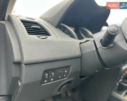 Сірий Рено Меган, об'ємом двигуна 1.6 л та пробігом 171 тис. км за 5500 $, фото 5 на Automoto.ua