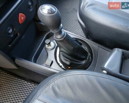 Рено Меган 2006 в Конотопе на Automoto.ua Серый Рено Меган, объемом двигателя 2 л и пробегом 219 тыс. км за 5600 $, фото 20 на Automoto.ua