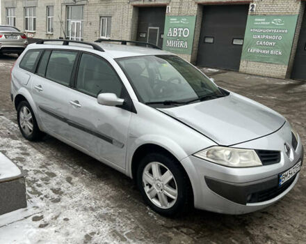 Серый Рено Меган, объемом двигателя 1.6 л и пробегом 269 тыс. км за 4000 $, фото 2 на Automoto.ua