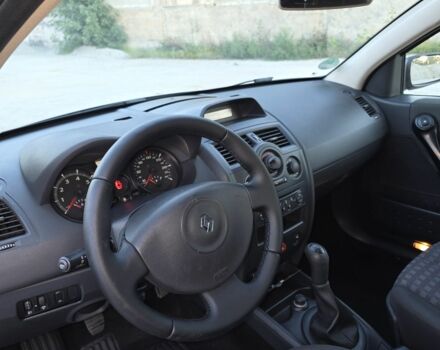 Серый Рено Меган, объемом двигателя 0 л и пробегом 126 тыс. км за 5900 $, фото 7 на Automoto.ua