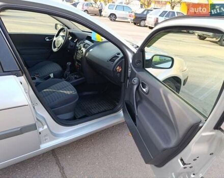 Серый Рено Меган, объемом двигателя 1.6 л и пробегом 210 тыс. км за 4650 $, фото 1 на Automoto.ua