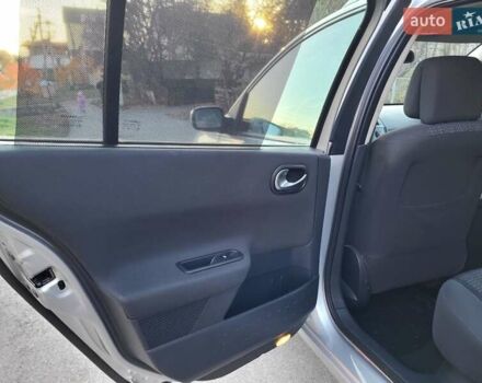 Серый Рено Меган, объемом двигателя 1.6 л и пробегом 182 тыс. км за 5700 $, фото 66 на Automoto.ua