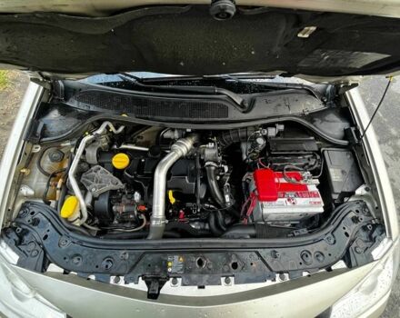 Сірий Рено Меган, об'ємом двигуна 0.15 л та пробігом 293 тис. км за 5400 $, фото 14 на Automoto.ua
