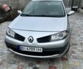Сірий Рено Меган, об'ємом двигуна 1.6 л та пробігом 240 тис. км за 4000 $, фото 1 на Automoto.ua