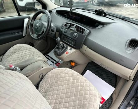 Серый Рено Меган, объемом двигателя 1.5 л и пробегом 265 тыс. км за 5790 $, фото 13 на Automoto.ua