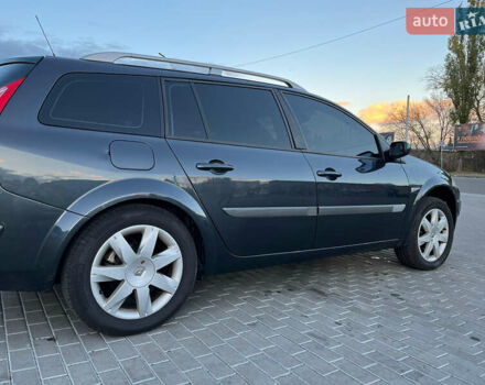 Серый Рено Меган, объемом двигателя 1.6 л и пробегом 206 тыс. км за 5950 $, фото 4 на Automoto.ua