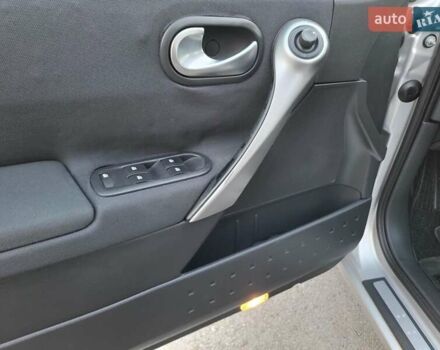 Серый Рено Меган, объемом двигателя 1.6 л и пробегом 182 тыс. км за 5700 $, фото 65 на Automoto.ua