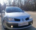 Сірий Рено Меган, об'ємом двигуна 1.6 л та пробігом 234 тис. км за 5000 $, фото 2 на Automoto.ua