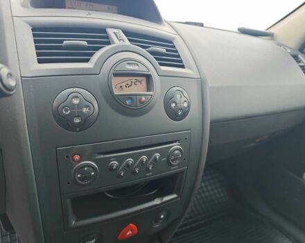 Серый Рено Меган, объемом двигателя 1.6 л и пробегом 190 тыс. км за 5550 $, фото 10 на Automoto.ua