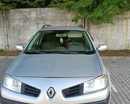 Серый Рено Меган, объемом двигателя 1.6 л и пробегом 211 тыс. км за 5000 $, фото 6 на Automoto.ua