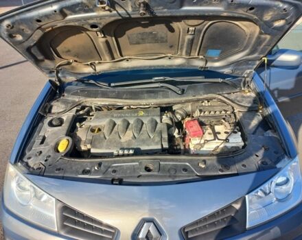 Серый Рено Меган, объемом двигателя 1.6 л и пробегом 258 тыс. км за 5000 $, фото 4 на Automoto.ua