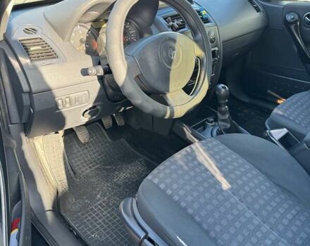 Серый Рено Меган, объемом двигателя 1.87 л и пробегом 243 тыс. км за 5800 $, фото 20 на Automoto.ua