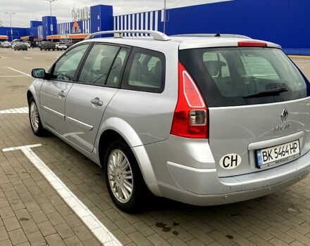 Серый Рено Меган, объемом двигателя 2 л и пробегом 275 тыс. км за 4700 $, фото 6 на Automoto.ua