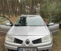 Серый Рено Меган, объемом двигателя 0 л и пробегом 274 тыс. км за 5100 $, фото 4 на Automoto.ua